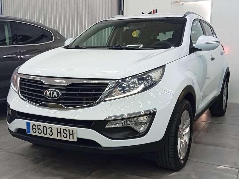 Blanco Usado 2013 Kia Sportage Plus SUV | 12.700 € (Caro) - Imagen 1/4