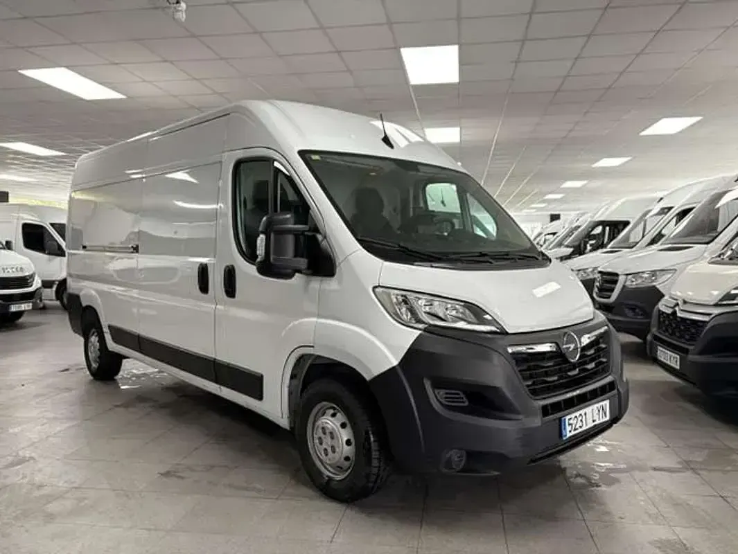 Usado Opel Movano 139 CV (102 kW) 2023 Blanco Van