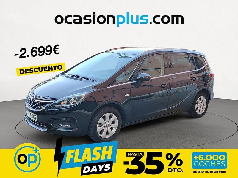 Usado Opel Zafira Selective 120 CV (88 kW) 2017 Negro Monovolumen