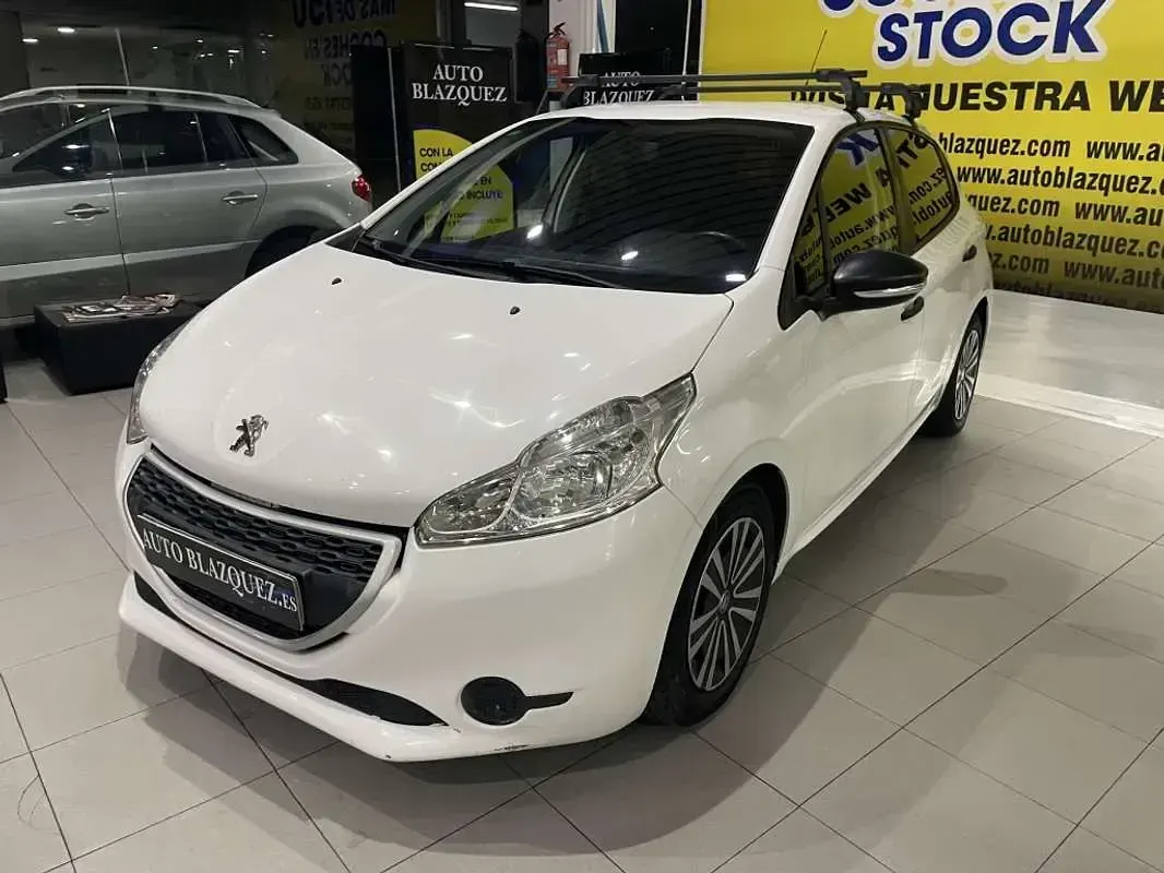 Usado Peugeot 206+ 68 CV (50 kW) 2012 Blanco Utilitario