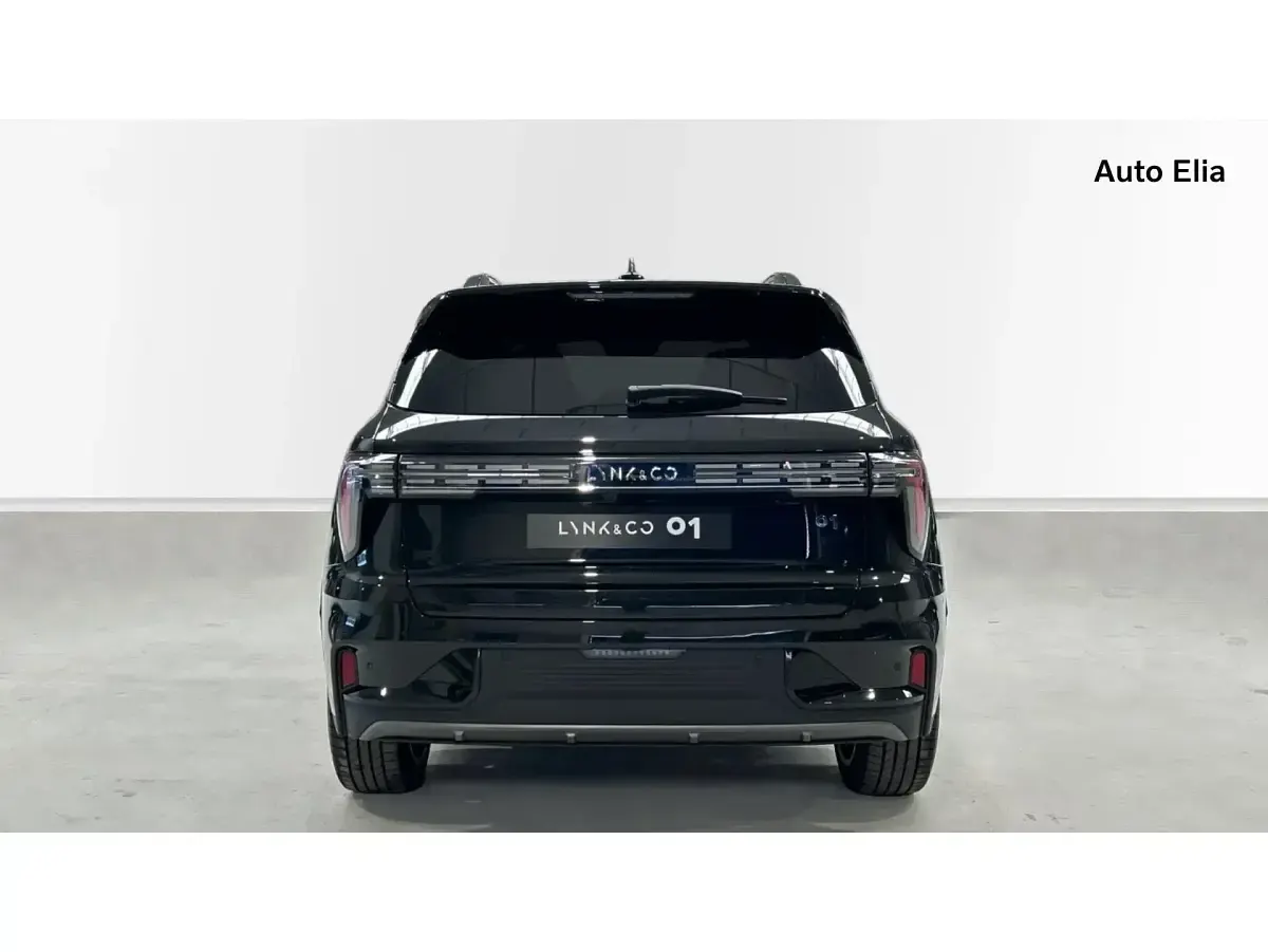 Usado Lynk & Co 01 276 CV (202 kW) 2025 Negro SUV