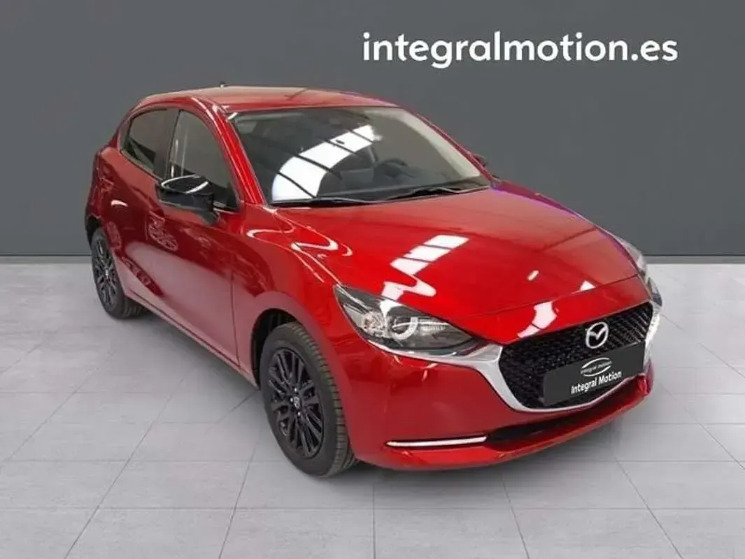 Usado Mazda 2 Homura-Line 90 CV (66 kW) 2023 Rojo Utilitario