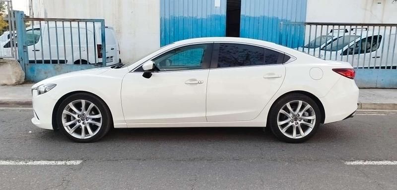Usado Mazda 6 Luxury 150 CV (110 kW) 2013 Blanco Berlina