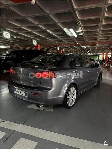 Usado Mitsubishi Lancer Instyle 140 CV (102 kW) 2008 Gris / plata Berlina