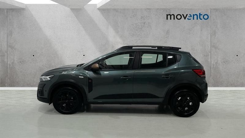 Usado Dacia Sandero Extreme 110 CV (80 kW) 2024 Verde Berlina