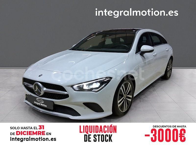 Blanco Usado 2021 Mercedes CLA200 Shooting Brake Familiar | 27.900 € (Precio justo) - Imagen 1/4