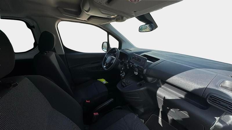 Usado Opel Combo Expression 101 CV (74 kW) 2019 Blanco Monovolumen