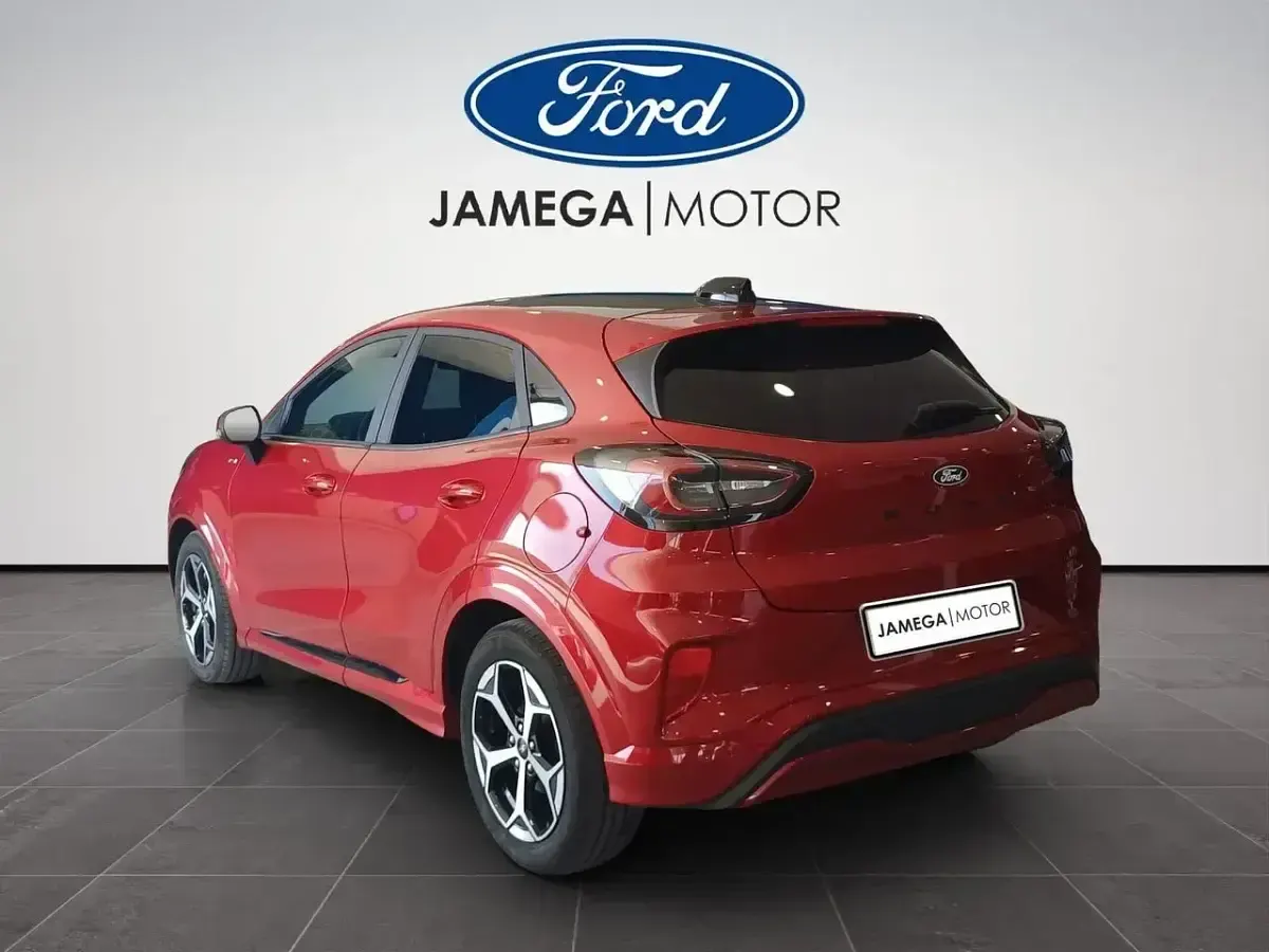Usado Ford Puma ST-Line 125 HP (91 kW) 2025 Vermelho SUV
