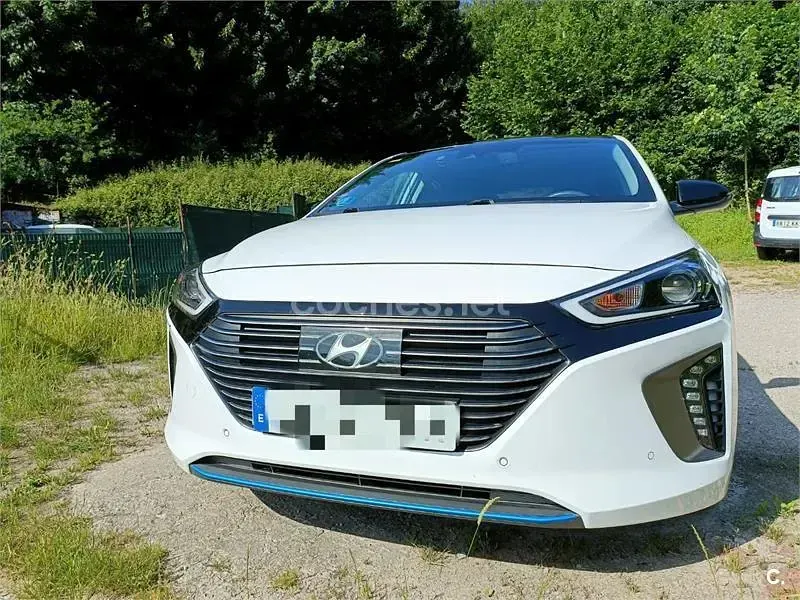 Usado Hyundai Ioniq Style 141 CV (103 kW) 2017 Blanco Utilitario