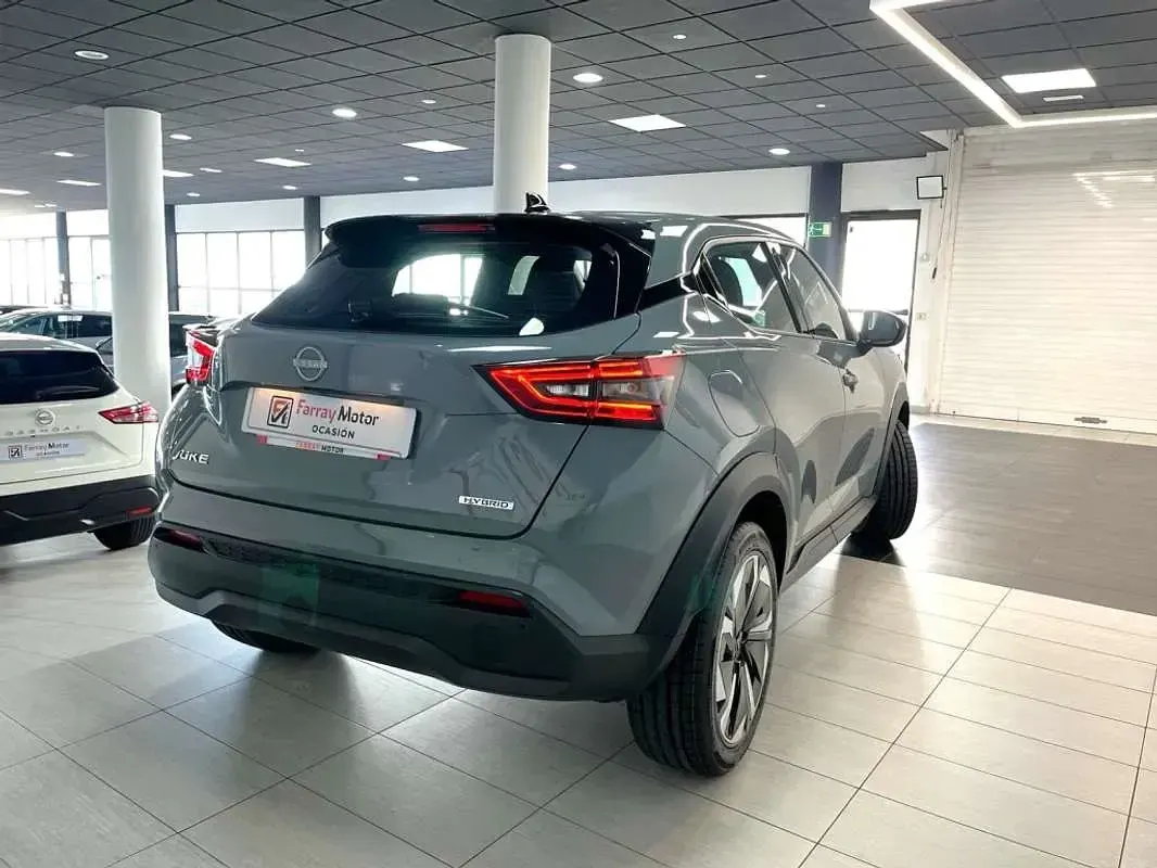 Nuevo Nissan Juke N-Connecta 143 CV (105 kW) 2026 Gris SUV