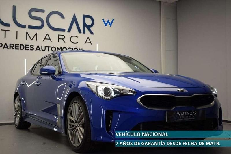 Azul Usado 2020 Kia Stinger GT-Line Utilitario | 28.899 € - Imagen 1/4