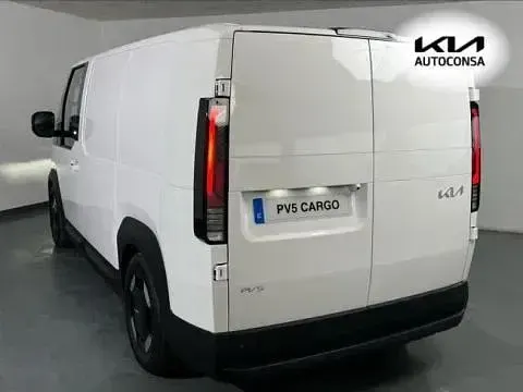 Usado Kia PV5 Plus 119 kW (163 CV) 2026 Blanco Monovolumen