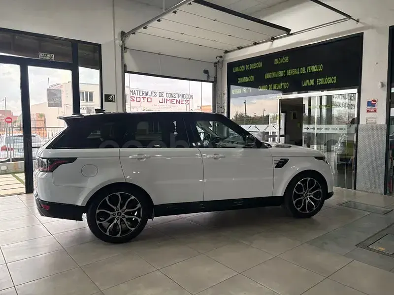 Usado Land Rover Range Rover Sport HSE Dynamic 258 CV (189 kW) 2019 Blanco SUV