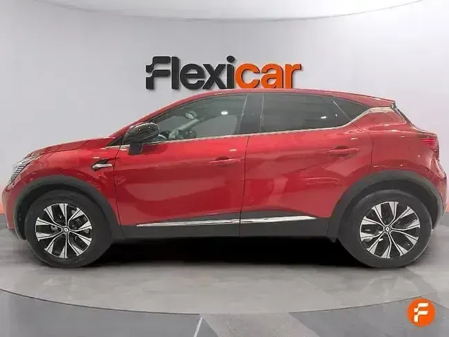 Usado Renault Captur Evolution 145 CV (106 kW) 2023 Rojo SUV