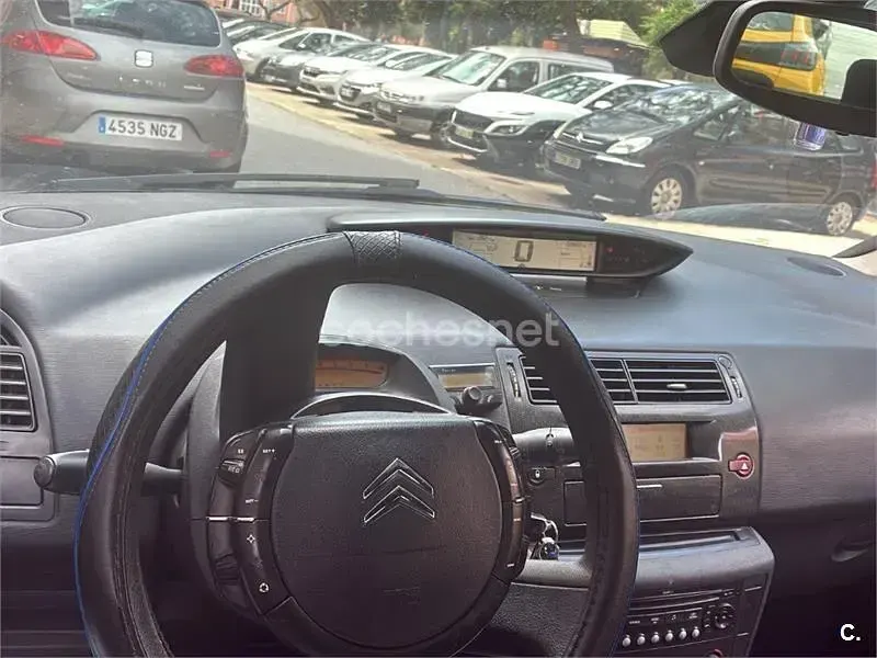 Usado Citroën C4 90 HP (66 kW) 2007 Preto Sedan