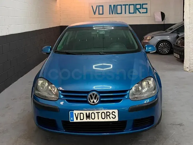 Usado VW Golf IV Trendline 115 CV (84 kW) 2006 Azul Berlina