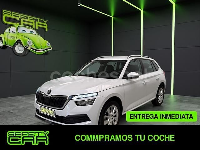 Blanco Usado 2021 Skoda Kamiq Ambition SUV | 18.999 € (Un poco caro) - Imagen 1/4