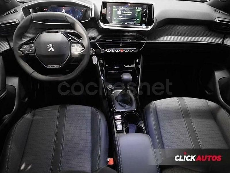 Usado Peugeot 2008 Allure 100 CV (73 kW) 2023 Blanco SUV