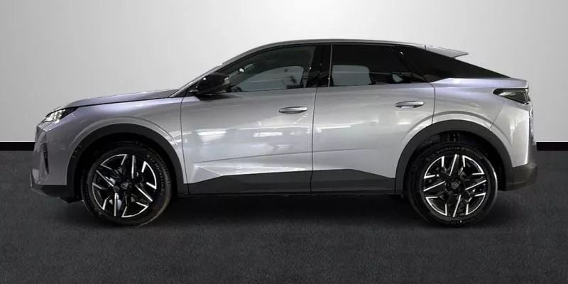 Begagnad Peugeot e-3008 Allure 156 kW (213 HK) 2024 Blå SUV