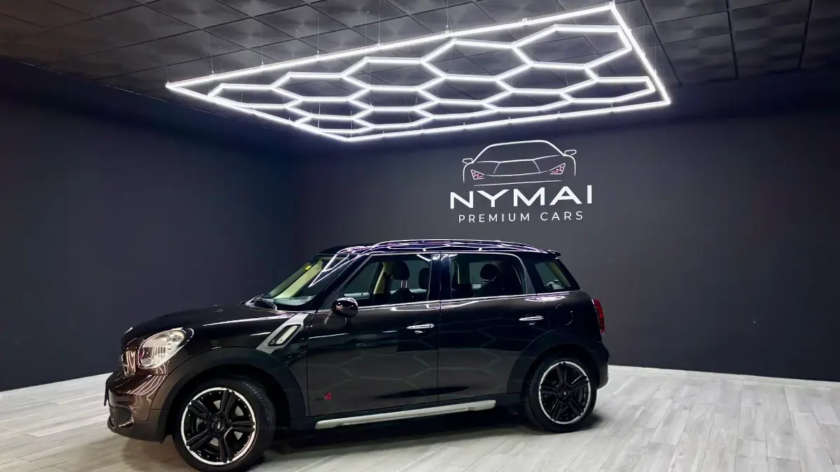 Usado Mini Cooper S 190 CV (139 kW) 2016 Gris Utilitario