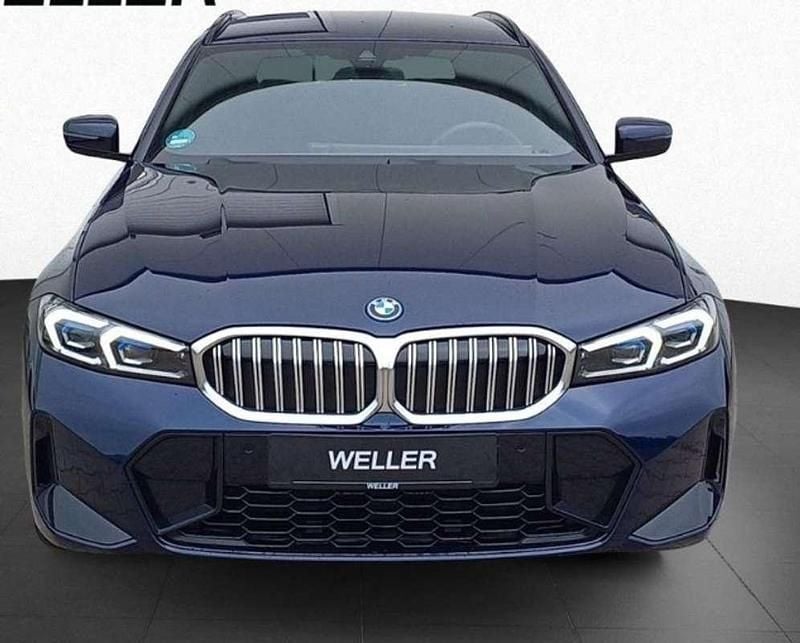 Usado BMW 330e M Sport 292 CV (214 kW) 2024 Azul Familiar