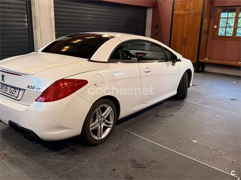 Usado Peugeot 308 CC 120 CV (88 kW) 2010 Blanco Descapotable