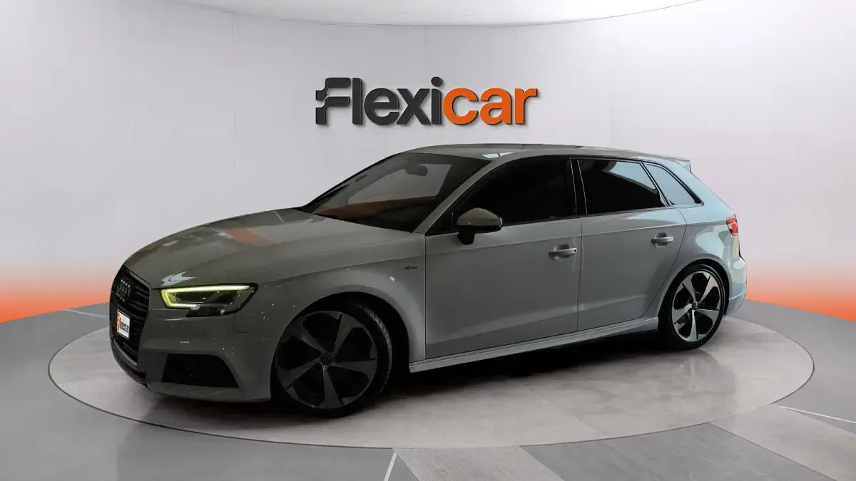 Usado Audi A3 Premium 116 CV (85 kW) 2018 Blanco Berlina