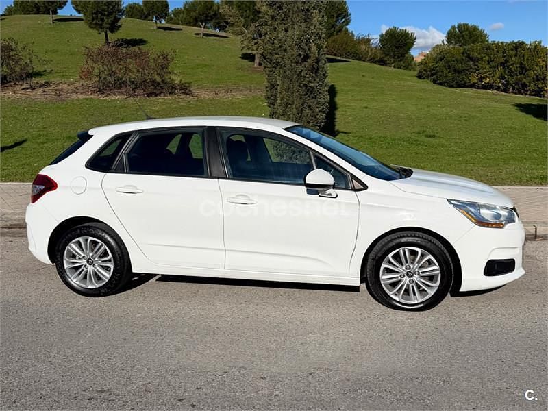 Blanco Usado 2014 Citroën C4 Tonic Berlina | 5499 € (Buen precio) - Imagen 1/4