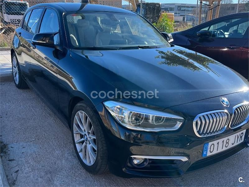 Usado BMW 118 Comfort Edition 136 CV (100 kW) 2017 Negro Utilitario