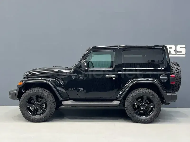 Usado Jeep Wrangler Sahara 200 CV (147 kW) 2019 Negro SUV