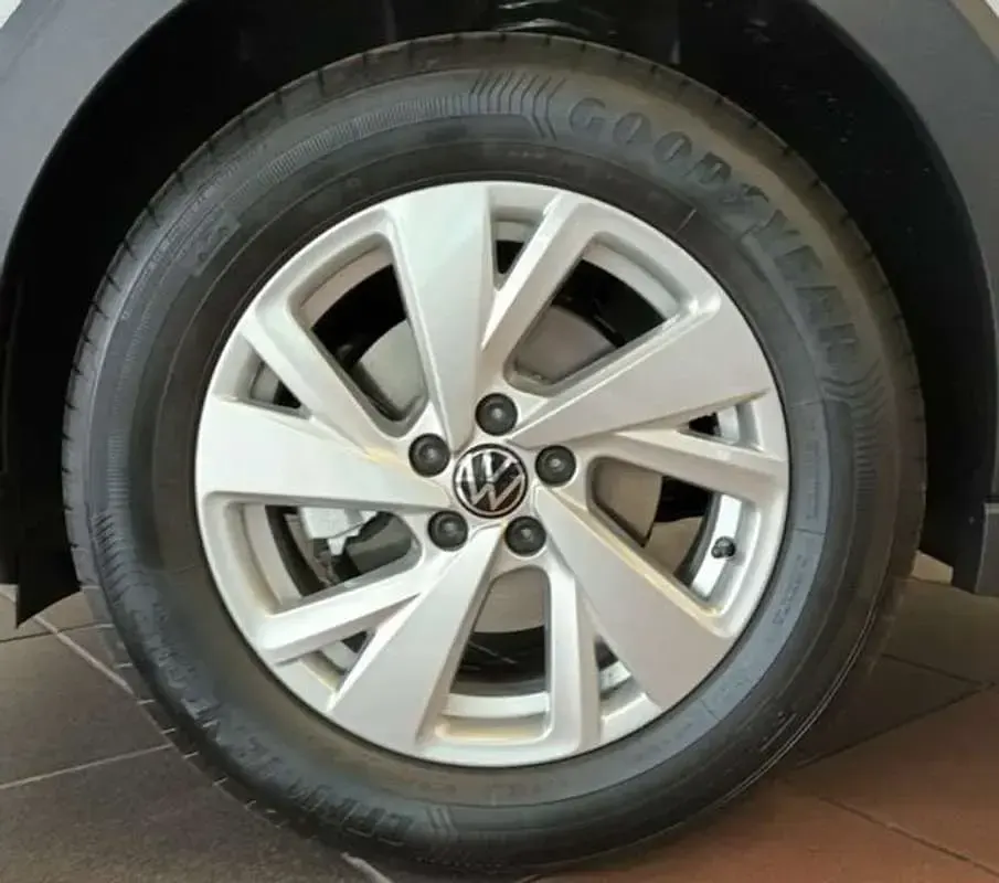 Usado VW Taigo 95 CV (69 kW) 2025 Blanco SUV