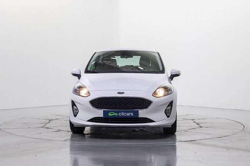Usado Ford Fiesta Trend 86 CV (63 kW) 2020 Blanco Utilitario