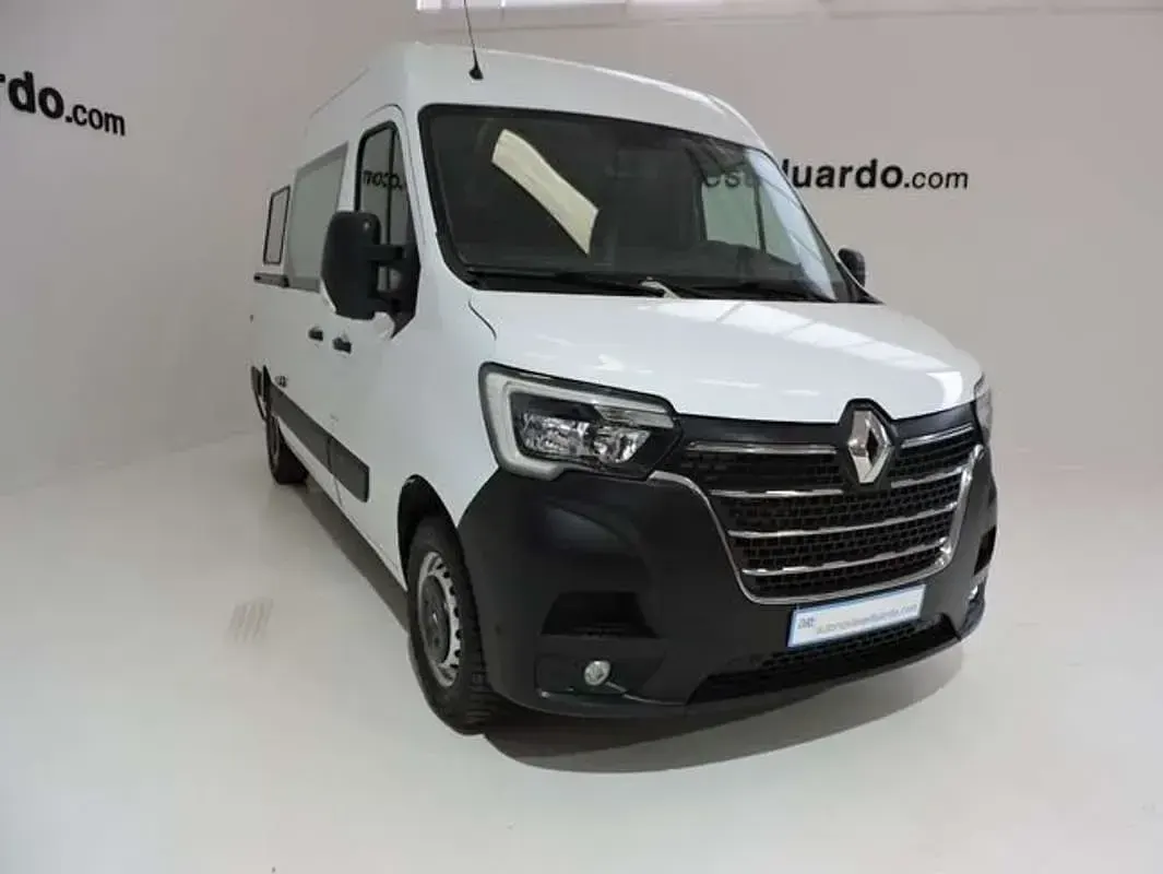 Usado Renault Master 145 CV (106 kW) 2021 Blanco Monovolumen