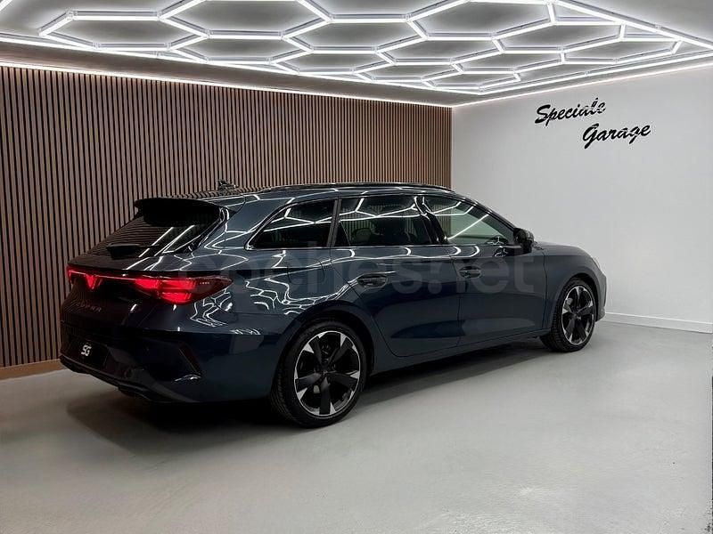 Usado Cupra Leon 150 CV (110 kW) 2025 Azul Familiar