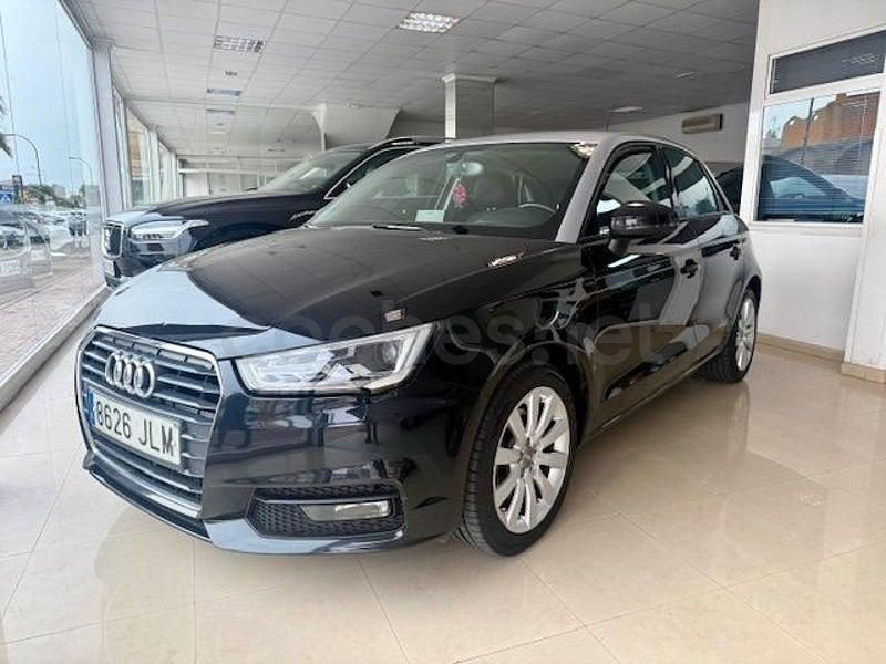 Usado Audi A1 Sportback Attraction 116 CV (85 kW) 2016 Negro Utilitario