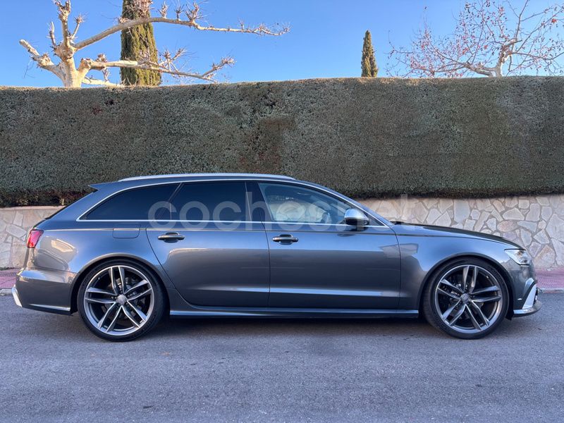 Usado Audi RS6 Exclusive 560 CV (411 kW) 2015 Gris Familiar