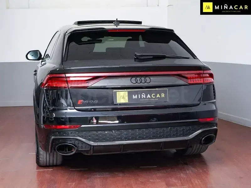 Usado Audi Q8 600 CV (441 kW) 2021 Negro SUV