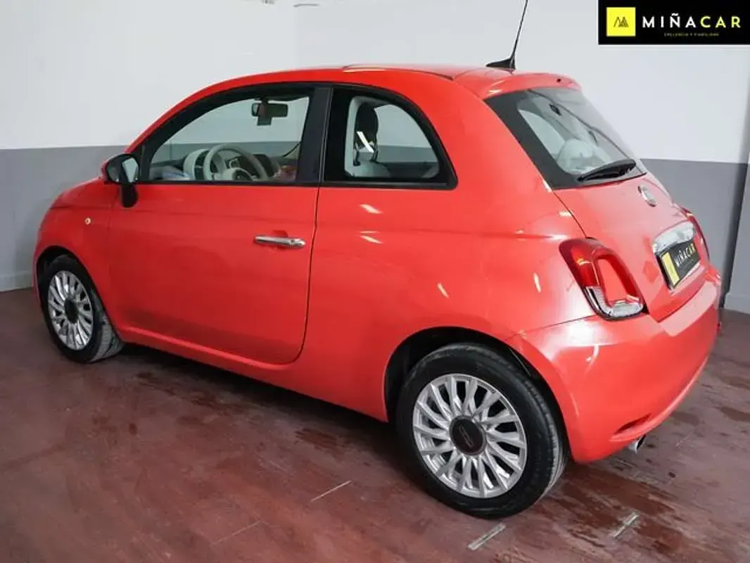 Usado Fiat 500 Lounge 69 CV (50 kW) 2021 Rojo Utilitario