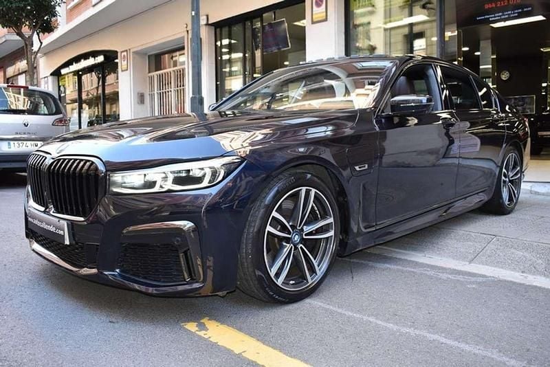 Usado BMW 745e Comfort Edition 394 CV (289 kW) 2022 Azul Berlina