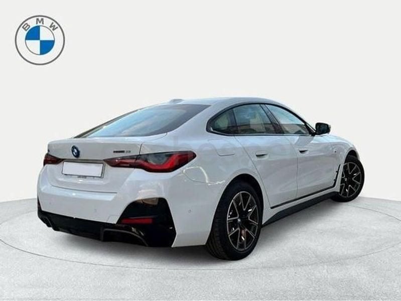 Usado BMW i4 Comfort Edition 210 kW (286 CV) 2025 Blanco Berlina