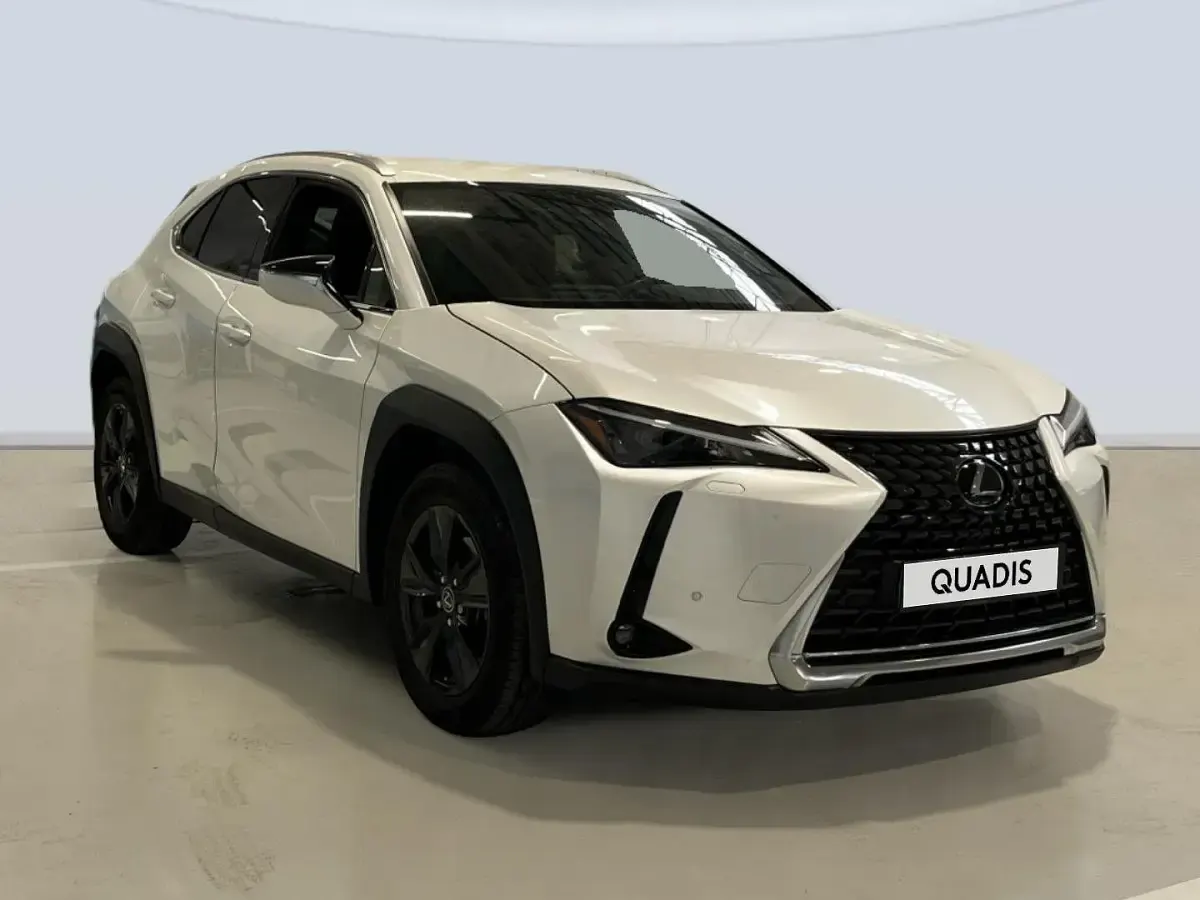 Usado Lexus UX 250h Business Edition 184 CV (135 kW) 2023 Blanco SUV