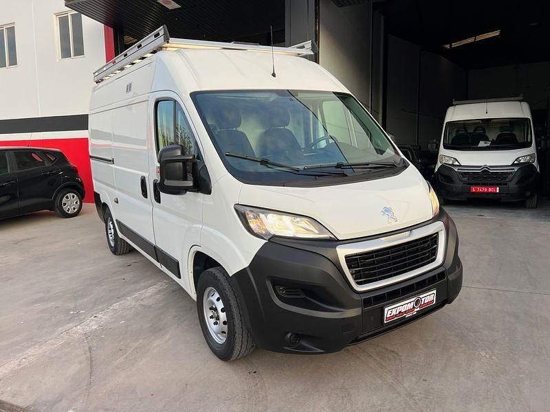 Usado Peugeot Boxer S 120 CV (88 kW) 2020 Blanco Van