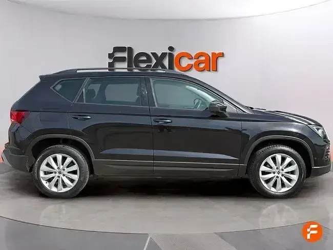 Usado Seat Ateca Style 150 CV (110 kW) 2022 Negro SUV
