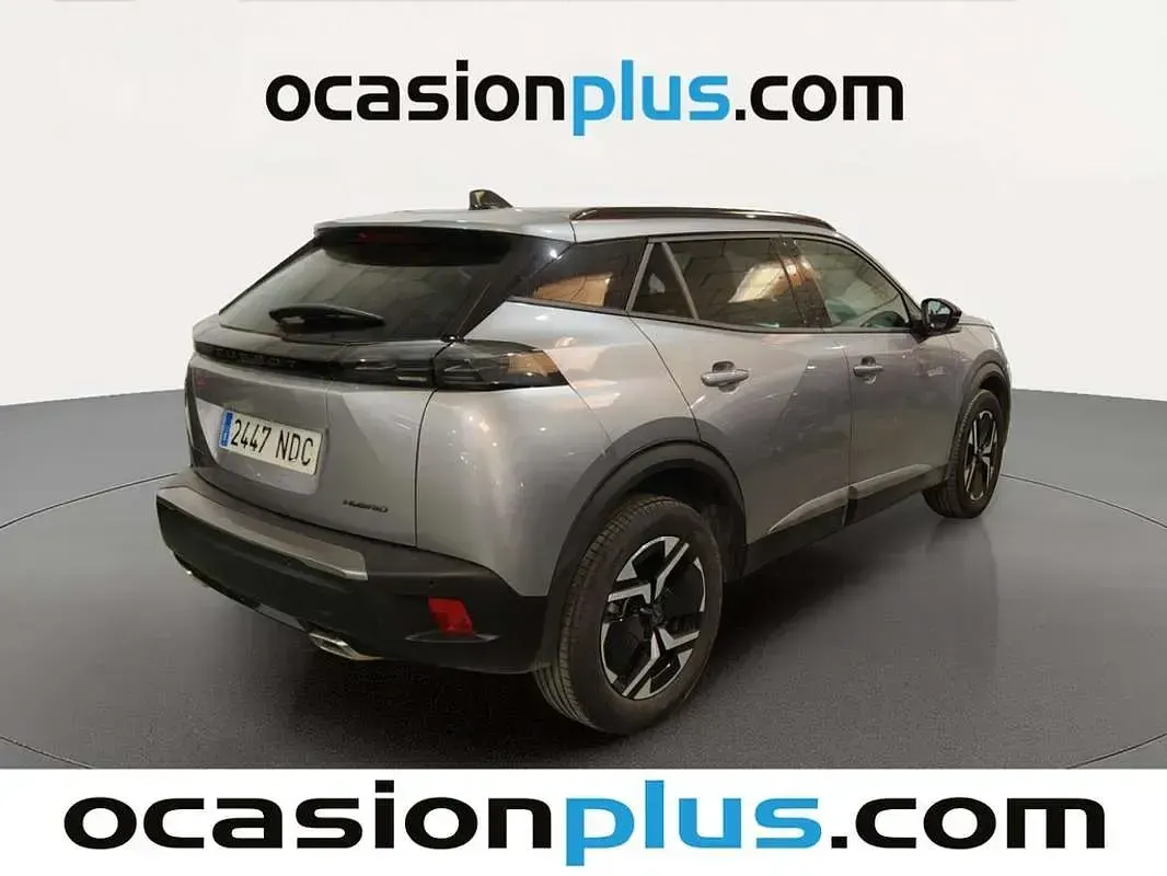 Usado Peugeot 2008 Allure 145 CV (106 kW) 2025 Gris SUV