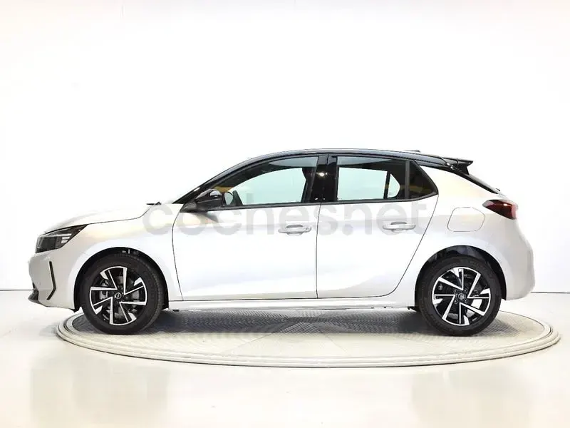 Nuevo Opel Corsa 100 CV (73 kW) 2026 Gris / plata Utilitario