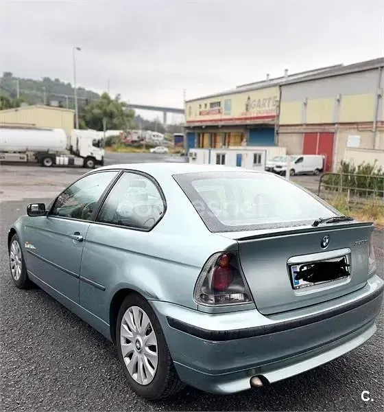 Usado BMW 320 136 CV (100 kW) 2001 Gris / plata Berlina