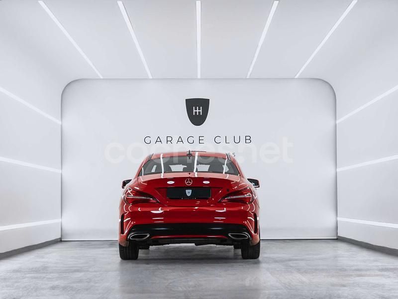 Usado Mercedes CLA180 AMG line 122 CV (89 kW) 2018 Rojo Berlina