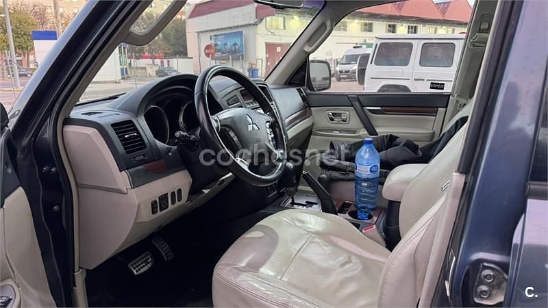 Usado Mitsubishi Montero 170 CV (125 kW) 2008 Gris / plata SUV