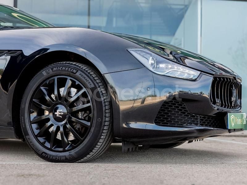 Usado Maserati Ghibli 410 CV (301 kW) 2016 Negro Coupe