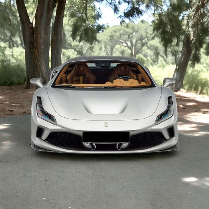 Gris Usado 2021 Ferrari F8 Coupe | 359.000 € - Imagen 1/4
